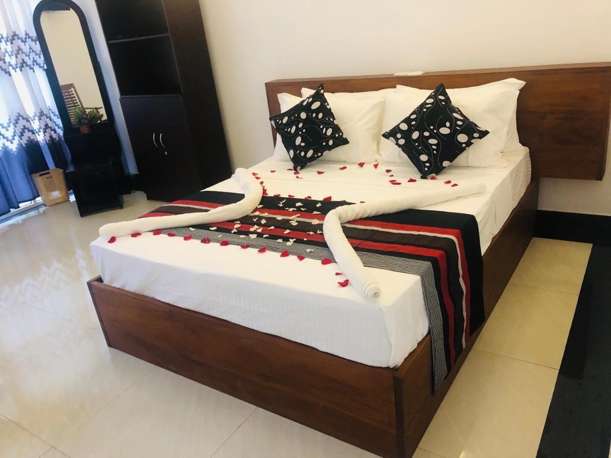 Boo Kirinda Holiday Resort Бадула Екстериор снимка