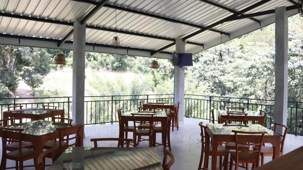 Boo Kirinda Holiday Resort Бадула Екстериор снимка